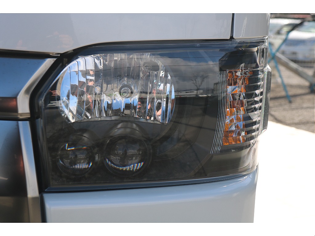 ヘッドライトインナーブラック！