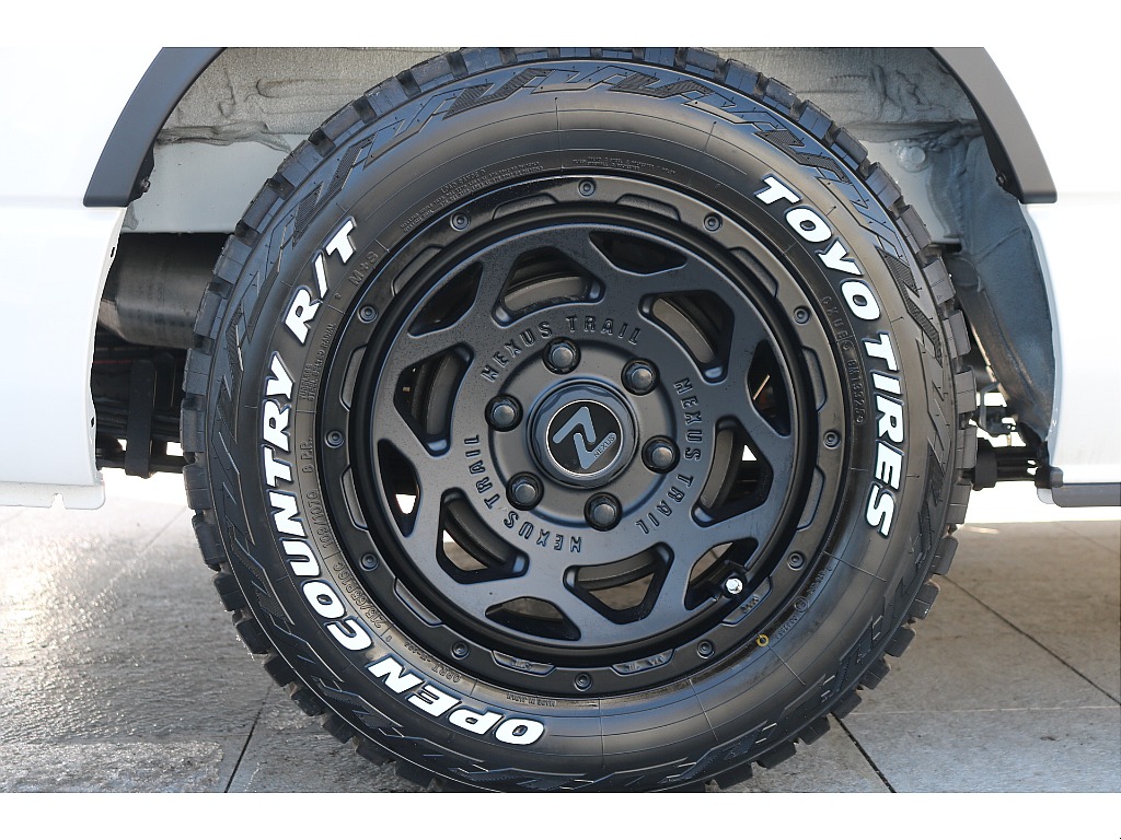 FLEX NT-1 16インチアルミ、TOYOオープンカントリータイヤRT！