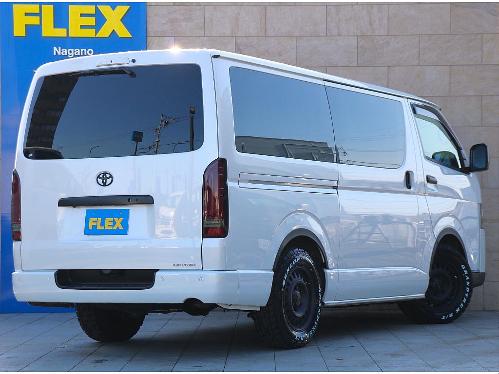 大画面ナビ！ブラックエディション施工！