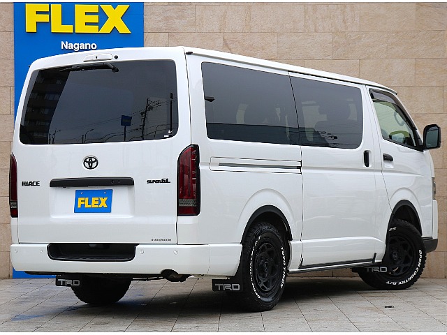 迫力のあるブラックエディション！