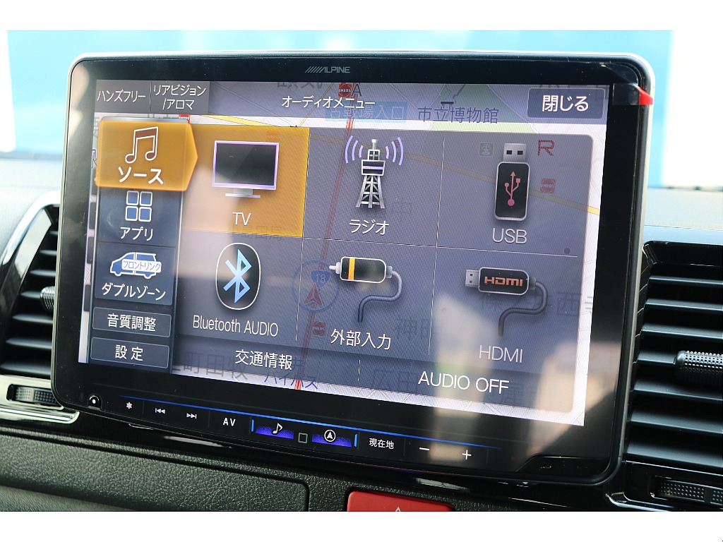 フルセグTV、Bluetooth付！