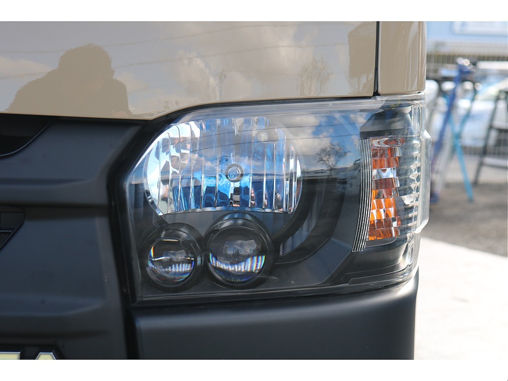 ヘッドライトインナーブラック！