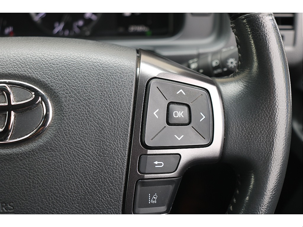 ステアリングスイッチ！