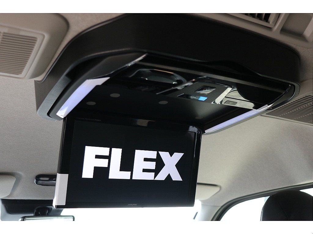 アルパイン12.8インチフリップダウンモニター！