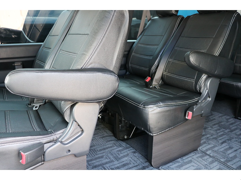 アームレスト付！