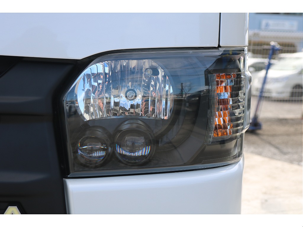 ヘッドライトインナーブラック！