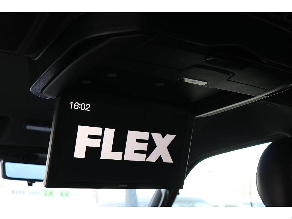 アルパイン12.8インチフリップダウンモニター！