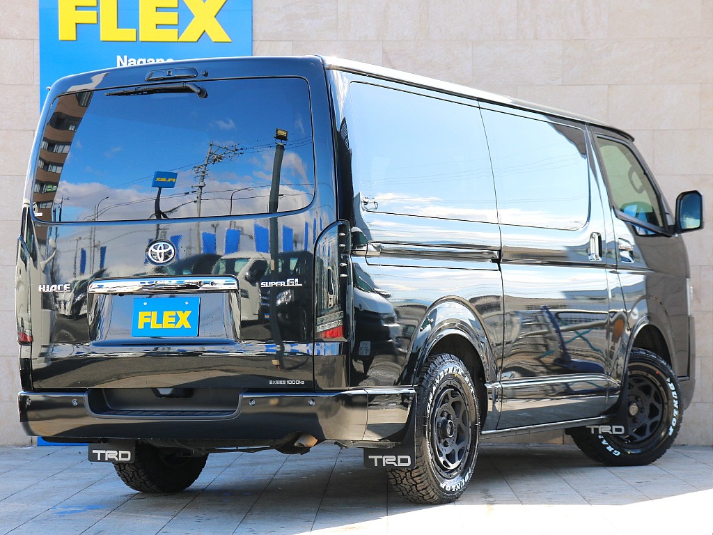 大画面BIG-Xナビ付のオフロードファミリーパッケージ♪