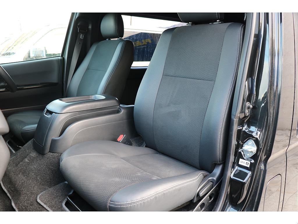 FLEXハーフレザーシート！