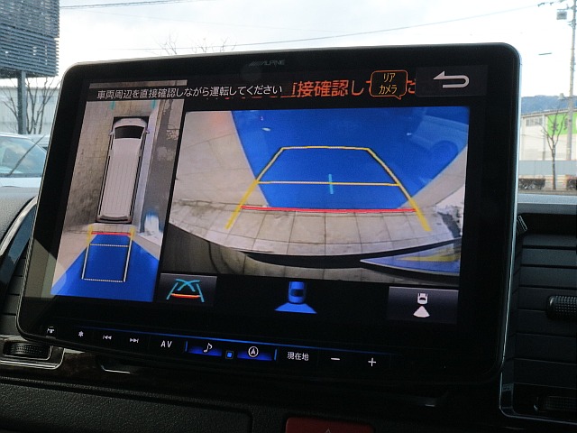 バックカメラ、パノラミックビューモニター！