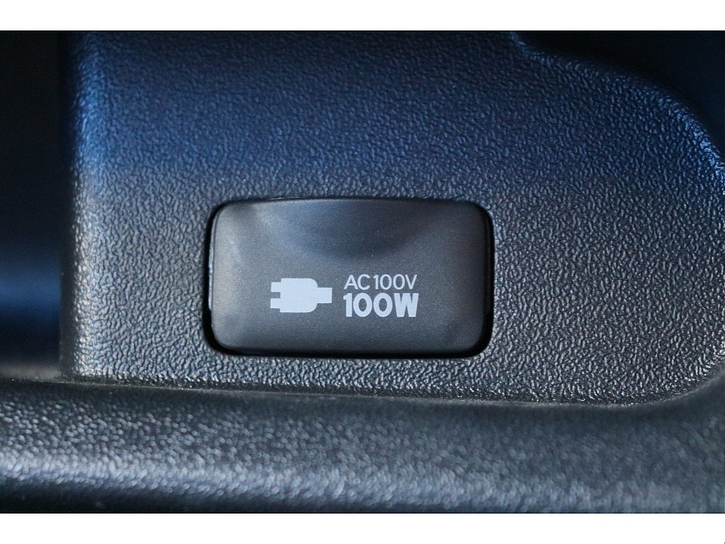 100Vアクセサリーコンセント！