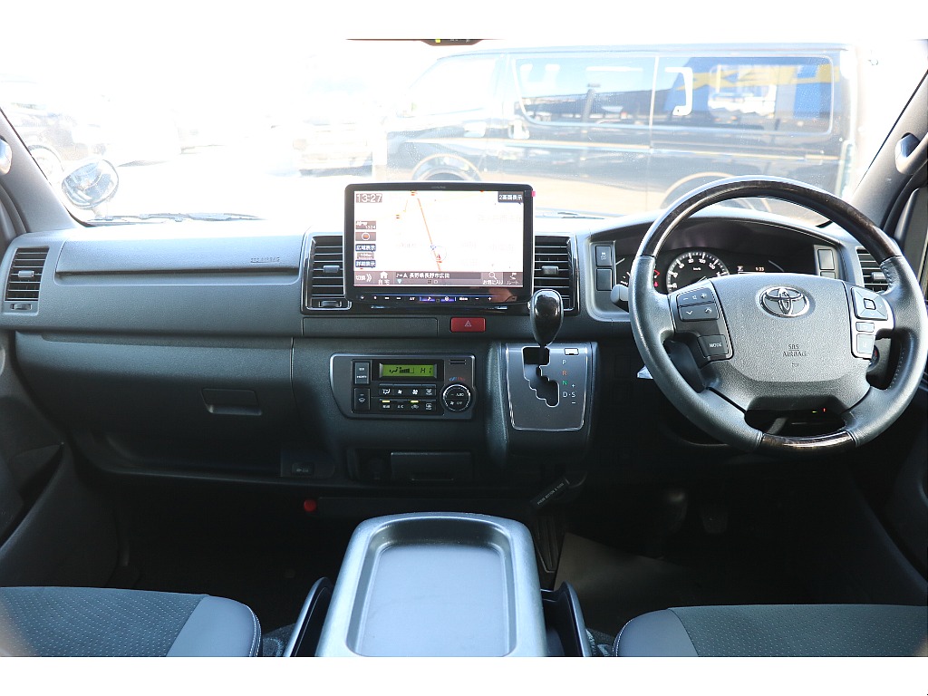 ダークプライムS専用インテリア！