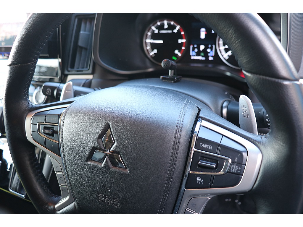 パドルシフト付！