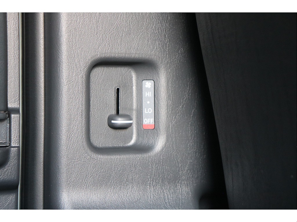 リアヒーター！