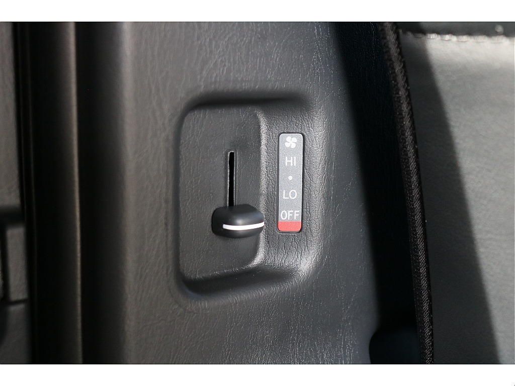 リアヒーター！