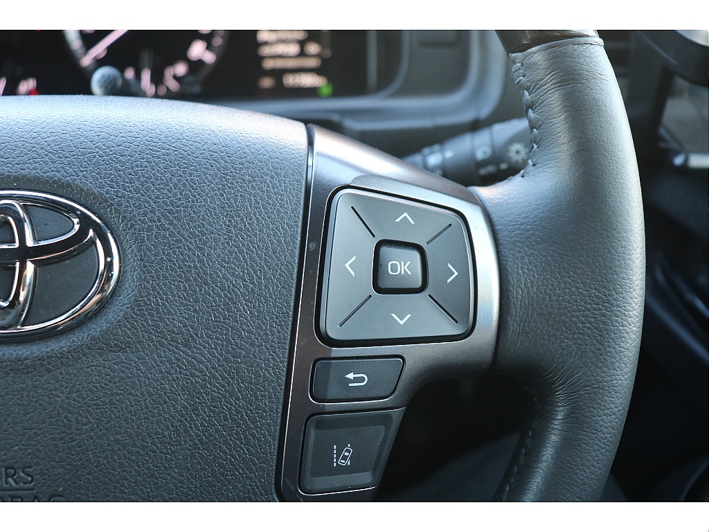 ステアリングスイッチ！