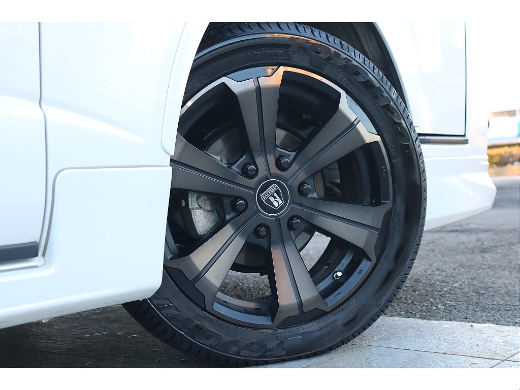 FLEXアーバングランデ18インチアルミ、TOYO H20タイヤ！