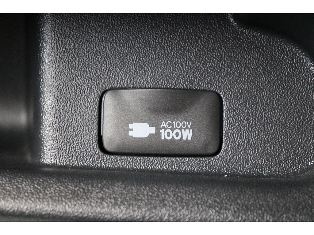 100Vアクセサリーコンセント！