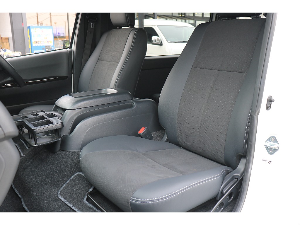 ダークプライムⅡ専用ハーフレザーシート！