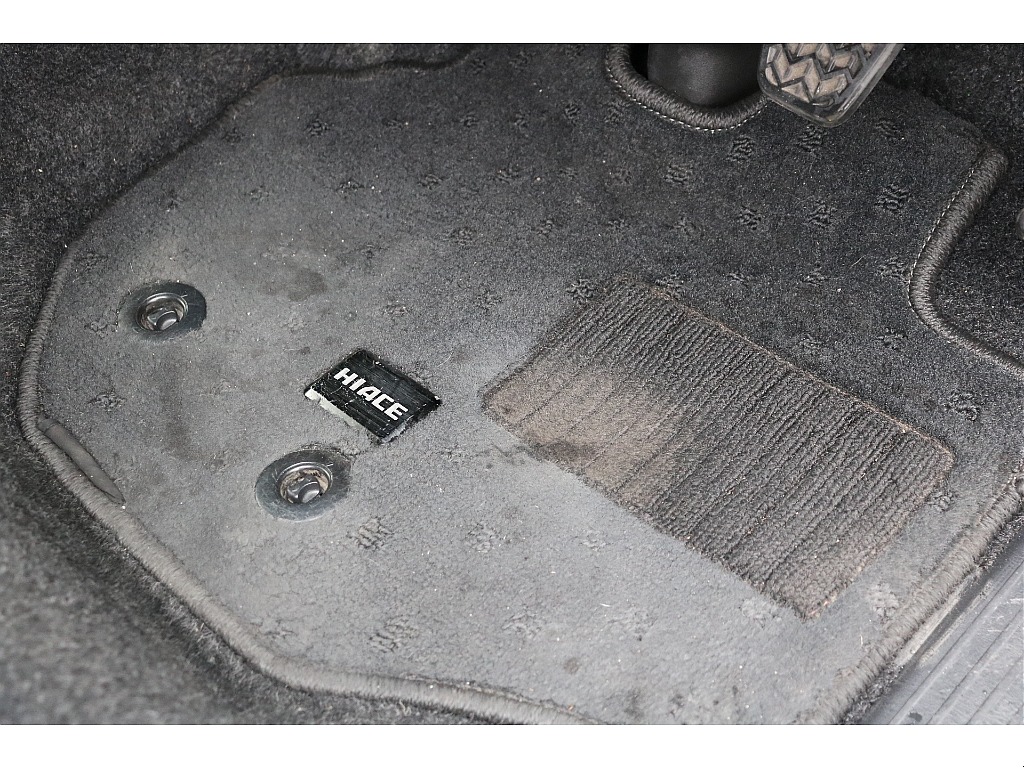 フロアマット付！