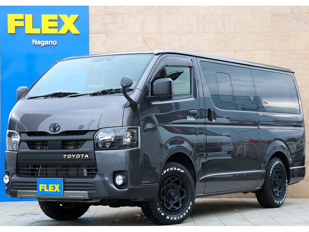 ハイエース長野店までお問合せお待ちしております！ R3ハイエースバンS-GLダークプライムⅡディーゼル4WD！ 絶版カラーのガンメタリック！ブラックエディション！