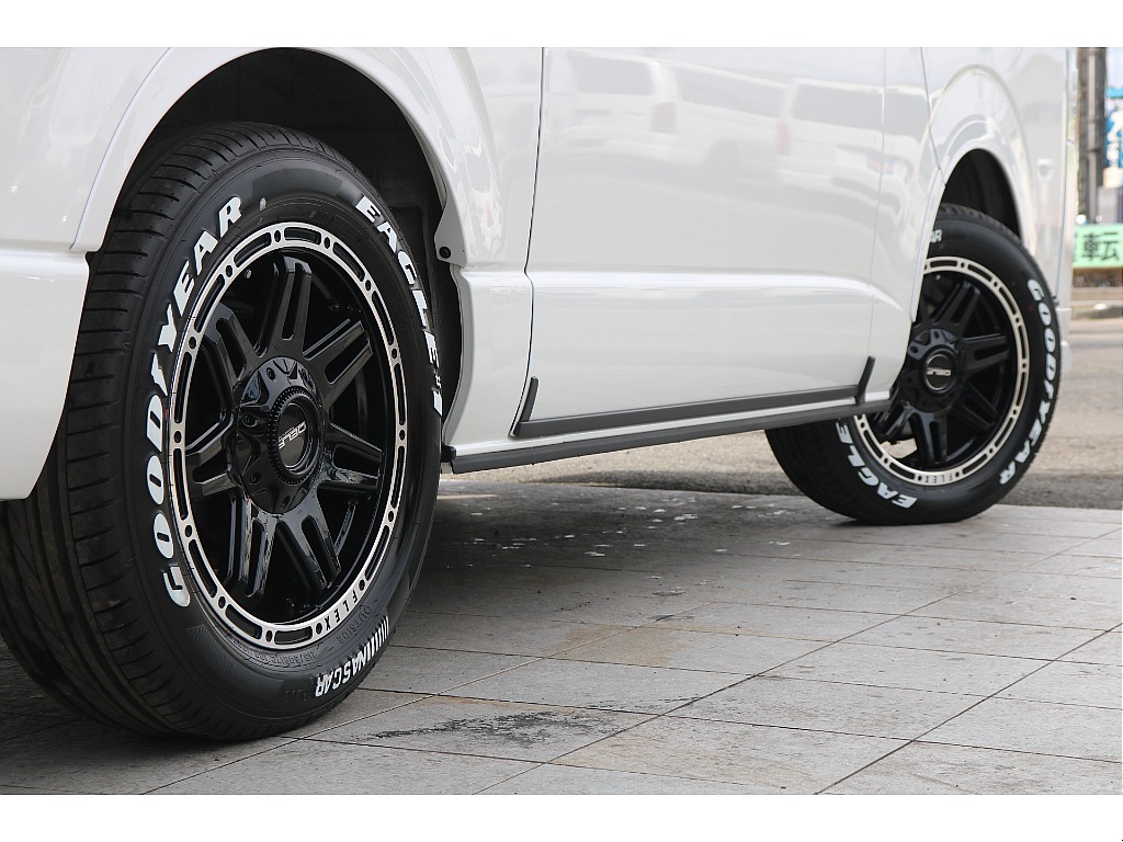 FLEX DELF04 17インチアルミ、グッドイヤーナスカータイヤ！