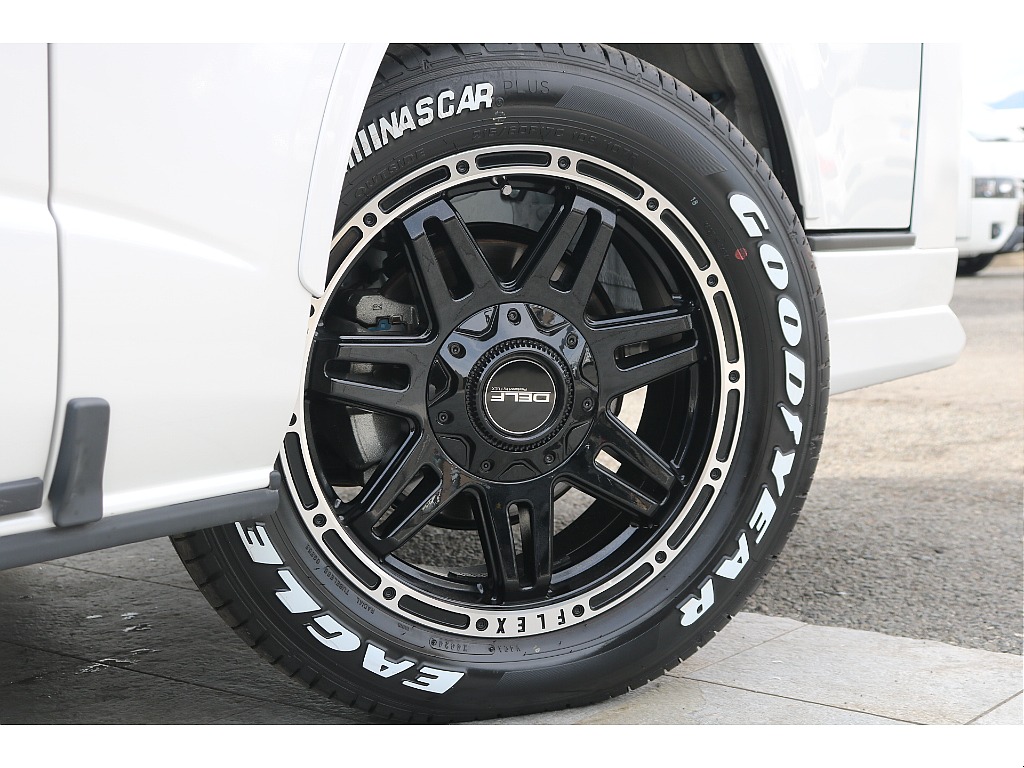 FLEX DELF04 17インチアルミ、グッドイヤーナスカータイヤ！