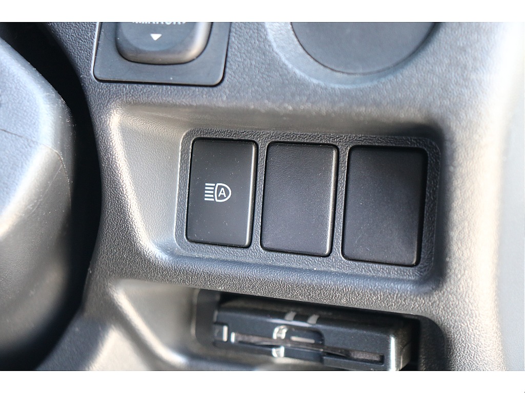 オートハイビーム！