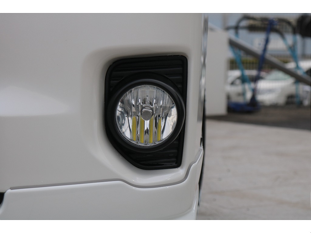 フォグランプLEDバルブ！