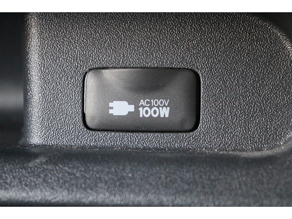 100Vアクセサリーコンセント！