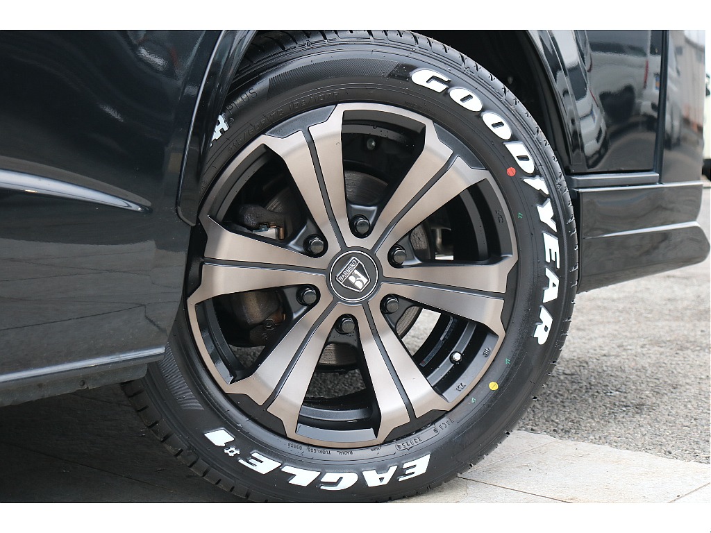 トヨタ ハイエース(19枚目)