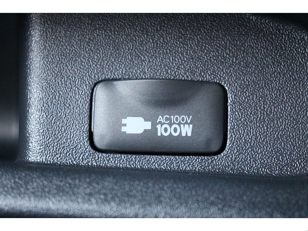 100Vアクセサリーコンセント！