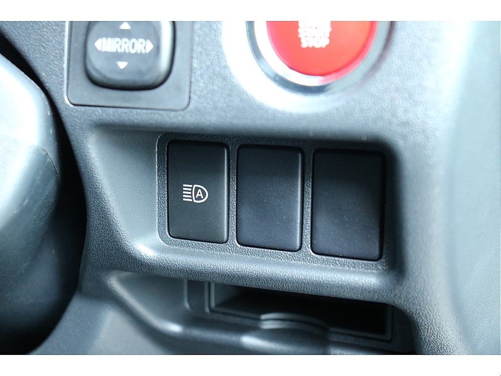 オートハイビーム！