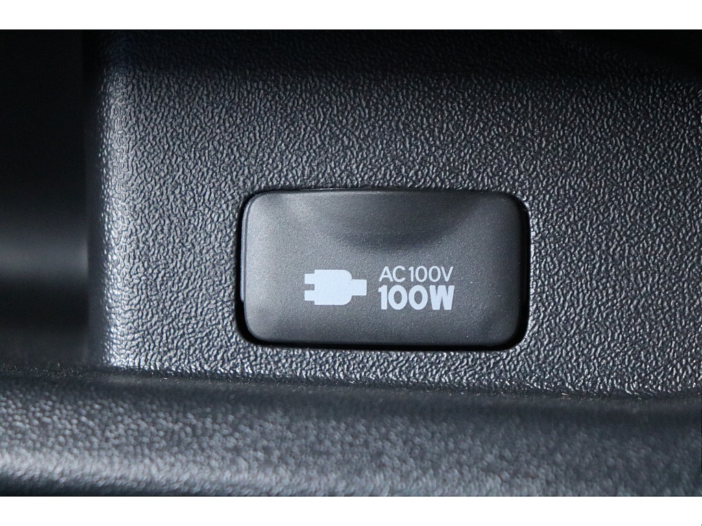 100Vアクセサリーコンセント！