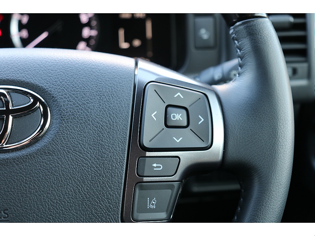 ステアリングスイッチ！