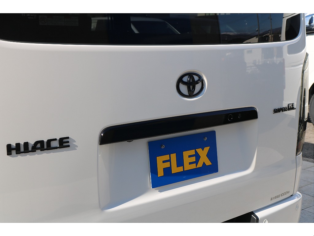 メッキ部艶有ブラック塗装！