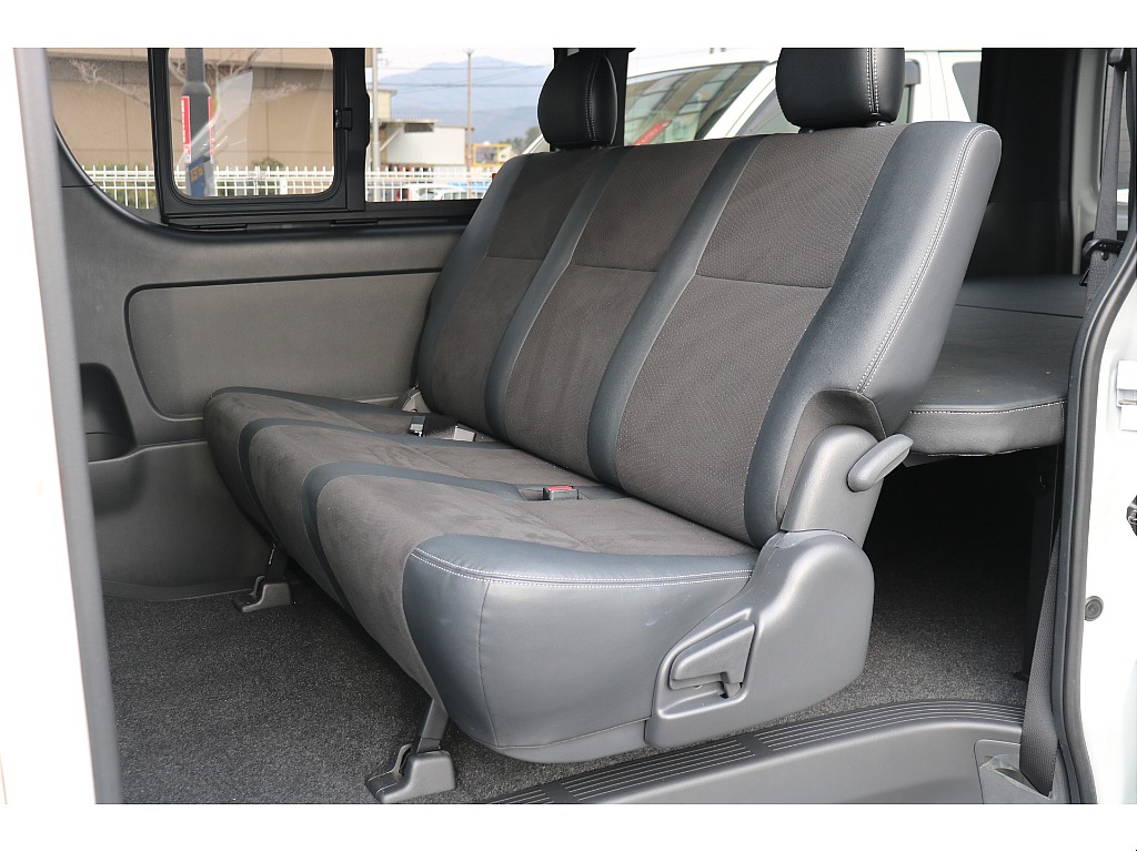 ダークプライムⅡハーフレザーシート！