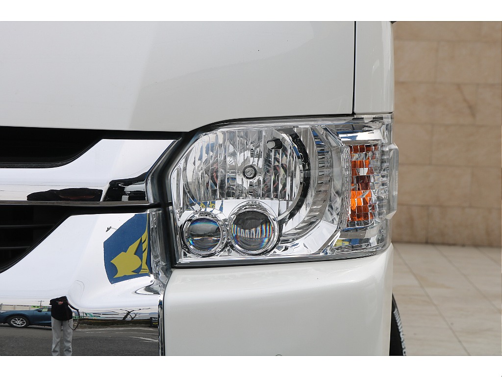 トヨタ ハイエース(22枚目)