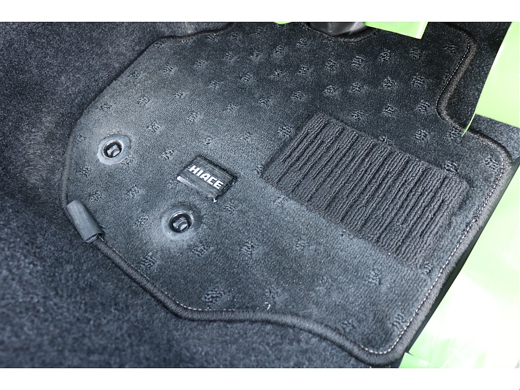 フロアマット付！