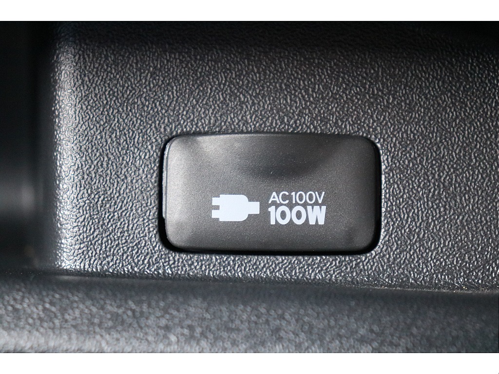 100Vアクセサリーコンセント！