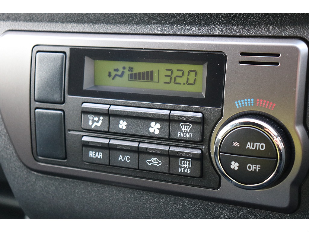 フロントオートエアコン！