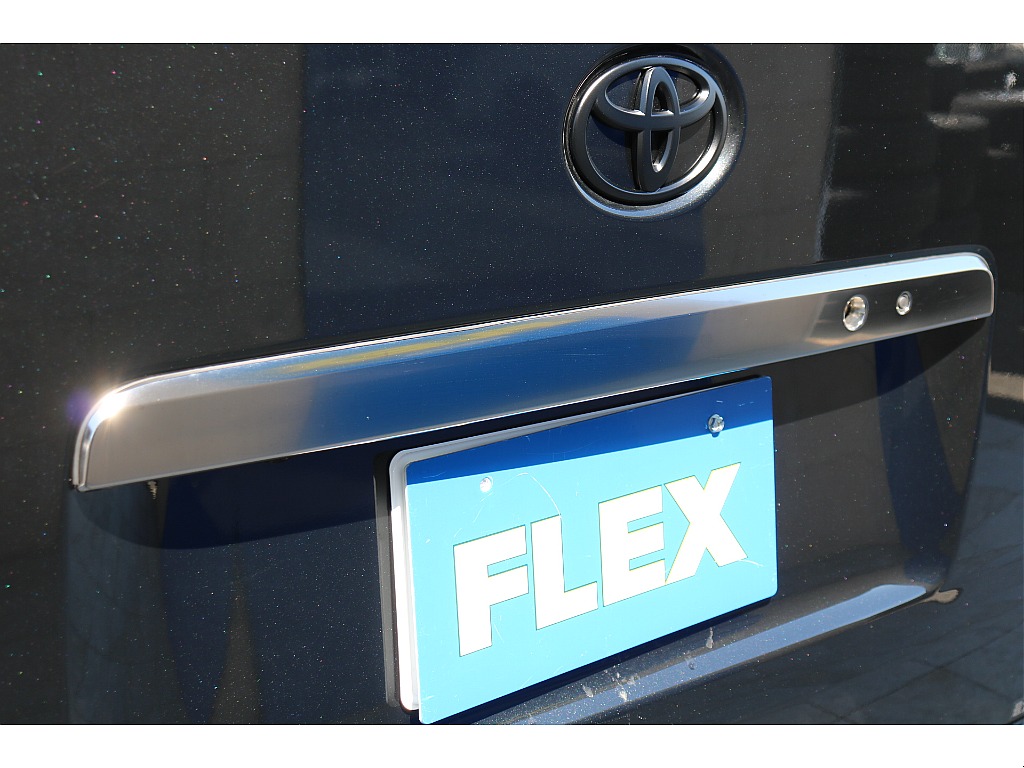 ダークプライムS専用サテンメッキグリル！