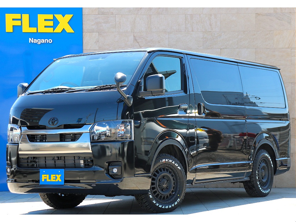 ハイエース長野店までお問合せお待ちしております！ ハイエースバンS-GLダークプライムSディーゼル4WD！ BIG-Xナビ付き！限定生産の希少な1台！