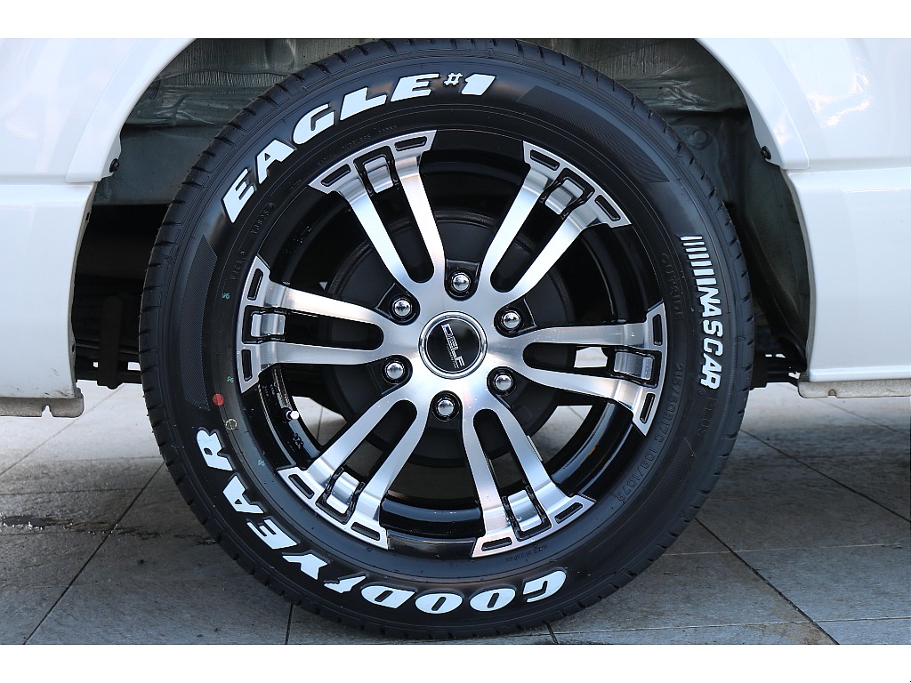 新品FLEX DELF02 17インチアルミ、グッドイヤーナスカータイヤ！