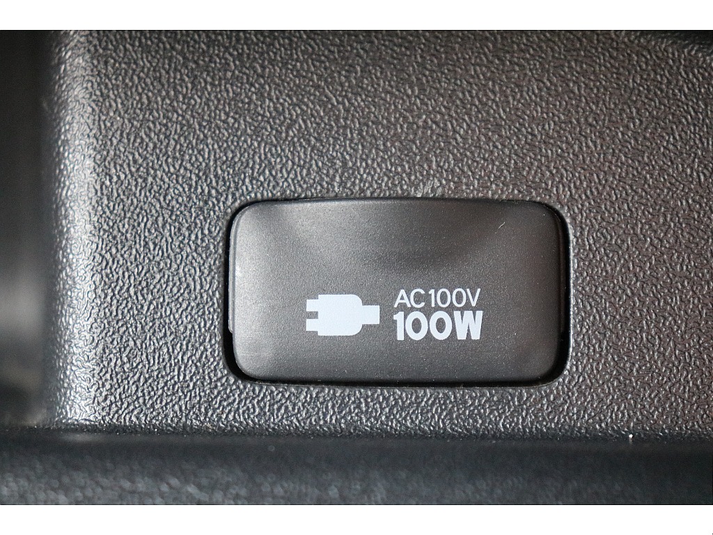 100Vアクセサリーコンセント！