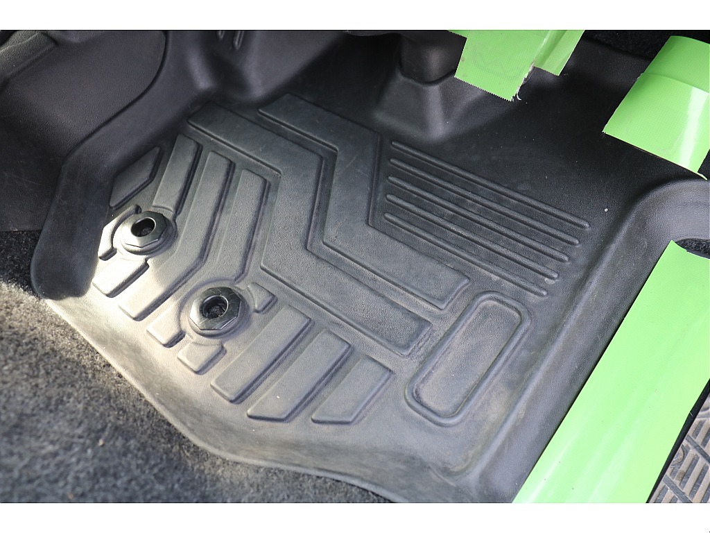 前後フロアマット付！