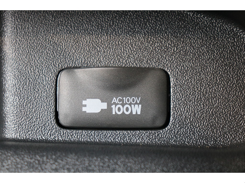 100Vアクセサリーコンセント！