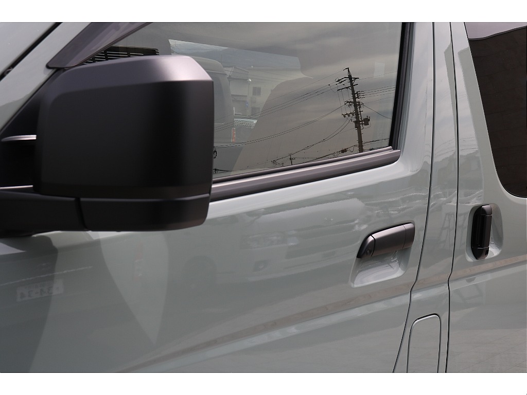 メッキ部マッドブラック塗装！