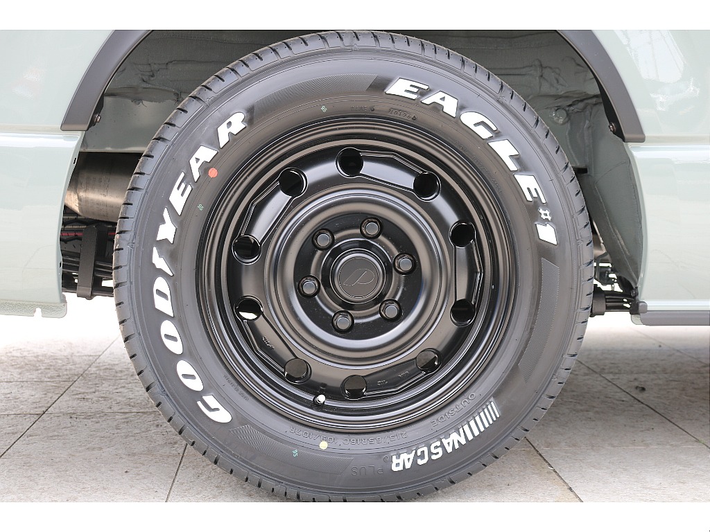 FLEX Paw16インチアルミ、グッドイヤーナスカータイヤ！