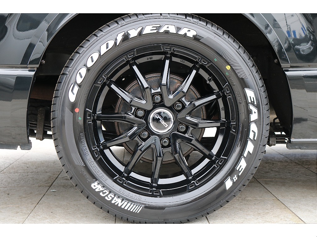 新品FLEX DELF06 17インチアルミ、グッドイヤーナスカータイヤ！